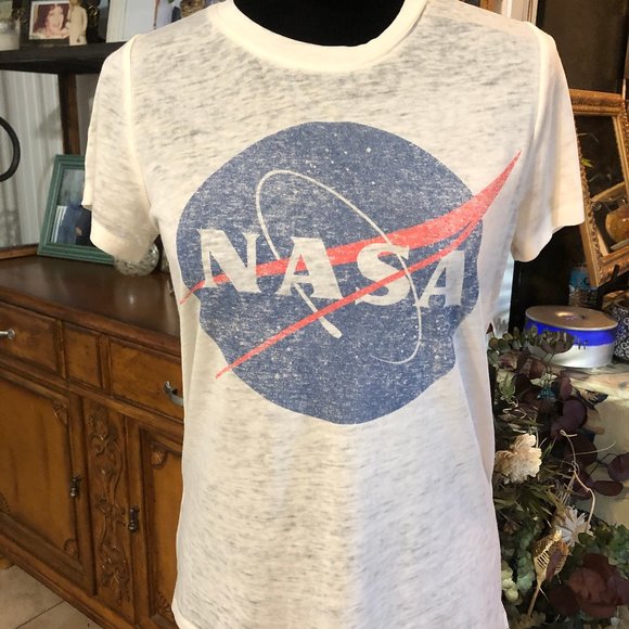 Zoe + Liv Tops - Zoe & Liv NASA Hi-Low Scoop Neck Tee Size Small
